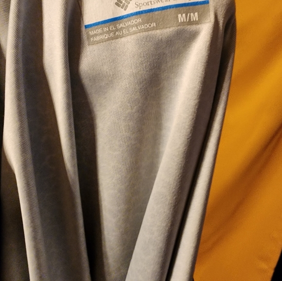 Columbia Crossback shirt - Picture 4 of 4